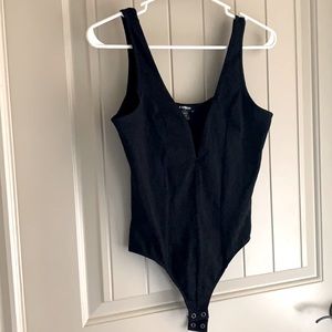 Express V-neck bodysuit